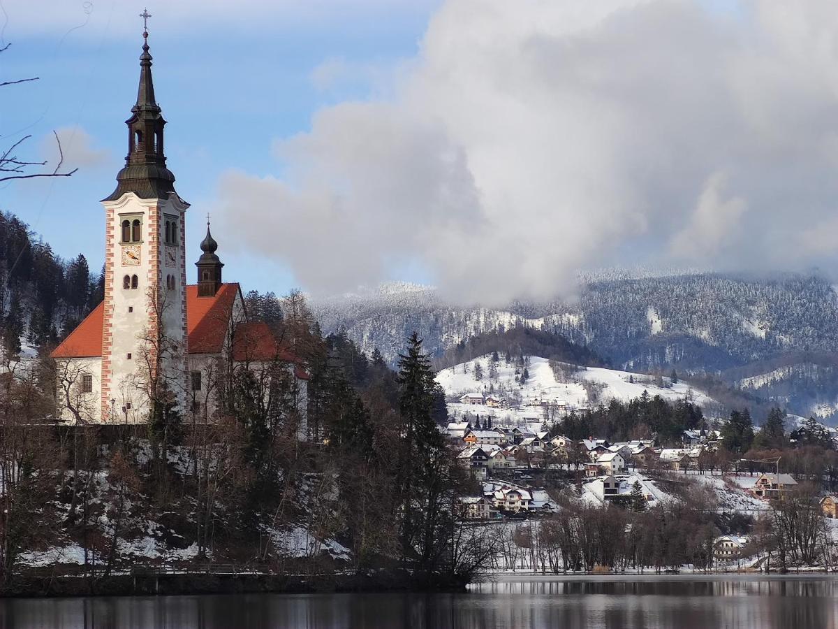 Lake House Sebanc Bled Bagian luar foto