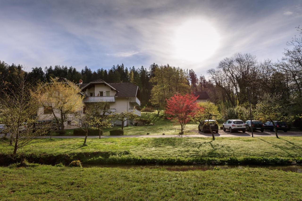 Lake House Sebanc Bled Bagian luar foto