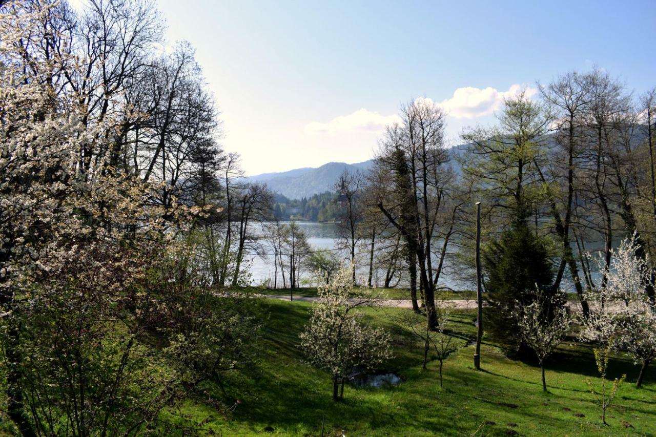 Lake House Sebanc Bled Bagian luar foto
